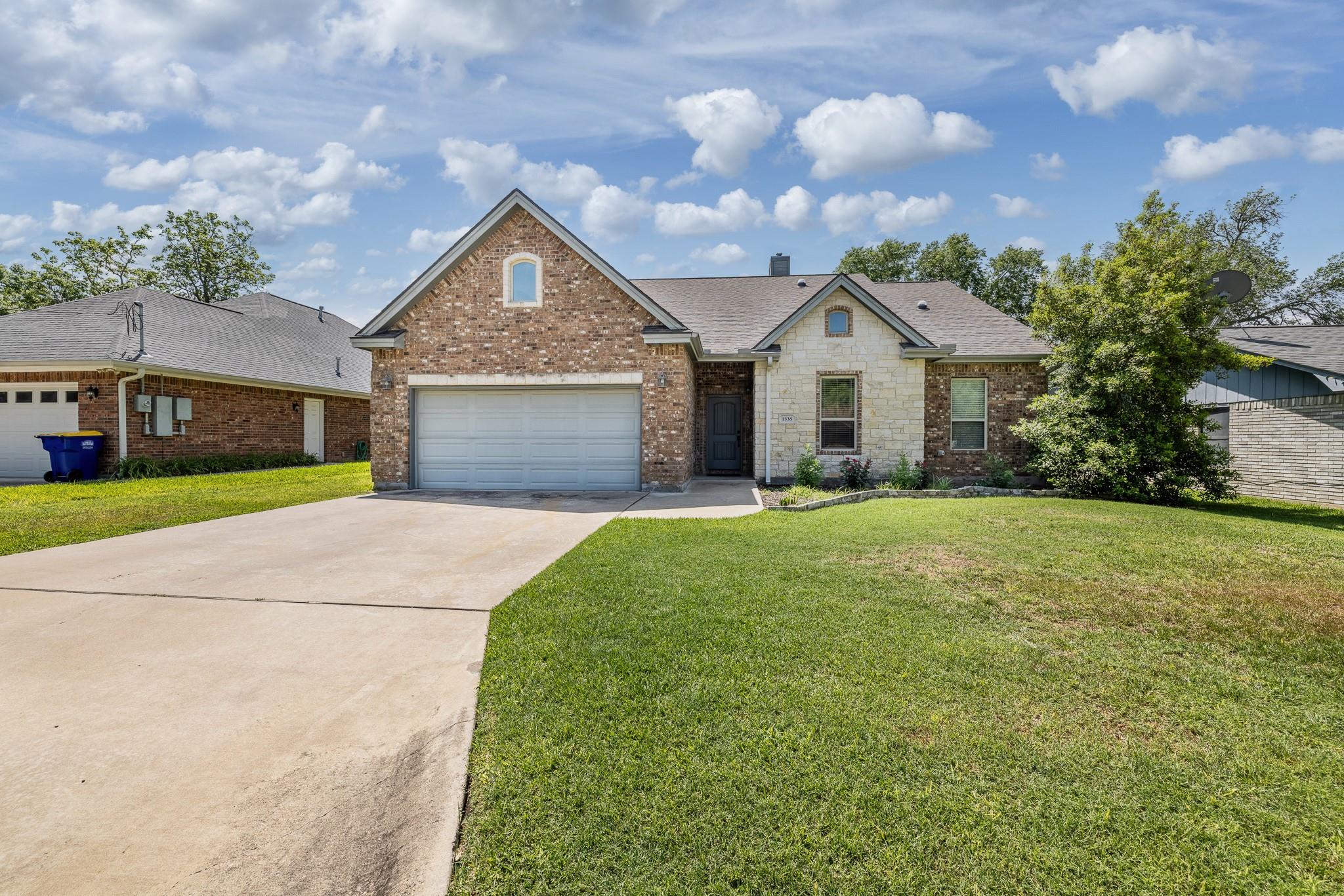1338 Donovan Street Gonzales TX 78629