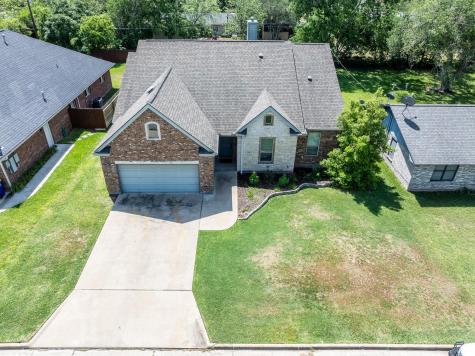 1338 Donovan Street Gonzales TX 78629