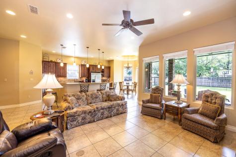 1338 Donovan Street Gonzales TX 78629