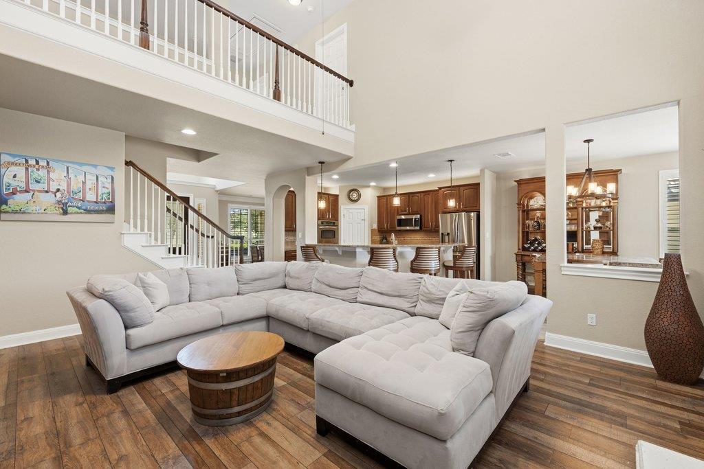 11228 Woodland Hills Trail Austin TX 78732