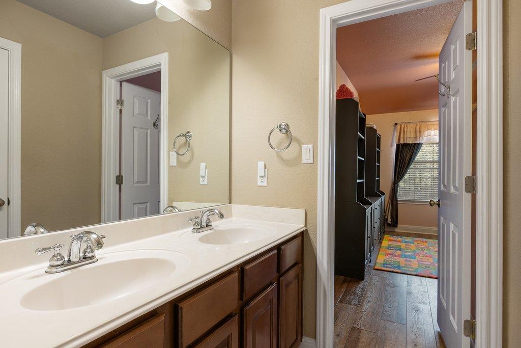 11228 Woodland Hills Trail Austin TX 78732