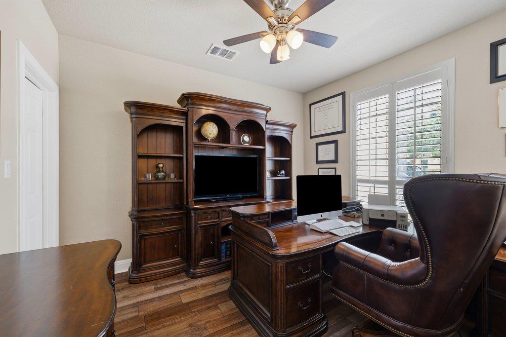 11228 Woodland Hills Trail Austin TX 78732