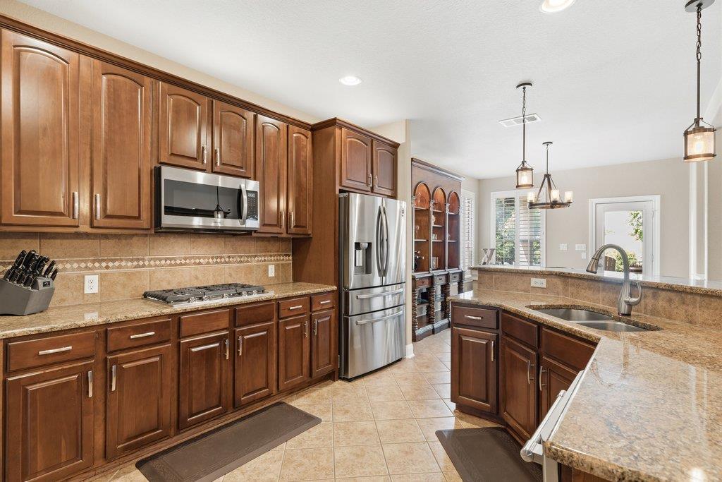 11228 Woodland Hills Trail Austin TX 78732