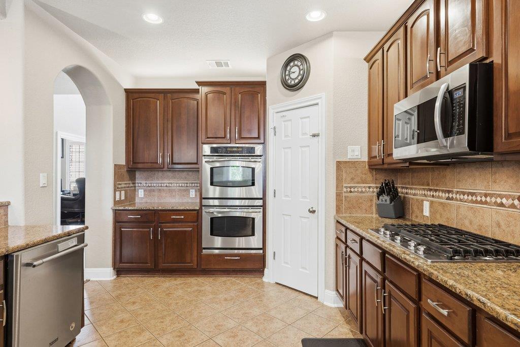 11228 Woodland Hills Trail Austin TX 78732