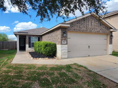 1616 Treeta Trail Kyle TX 78640