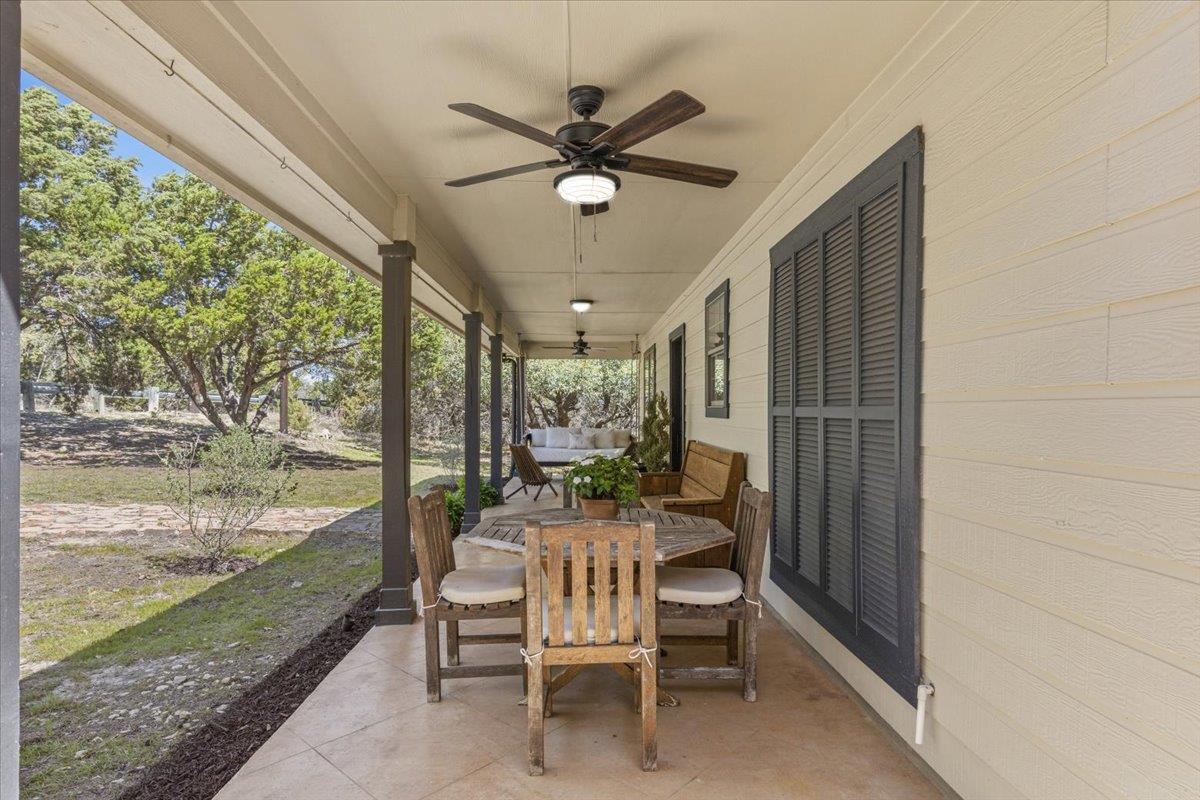 10605 Lake Beach Drive Dripping Springs TX 78620