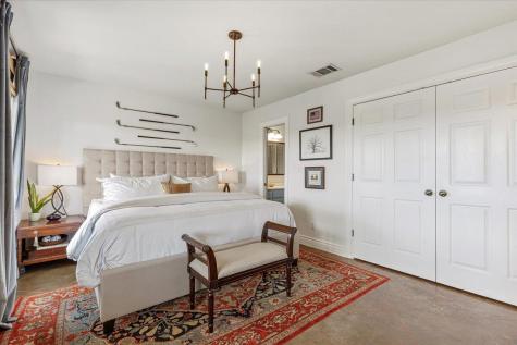 10605 Lake Beach Drive Dripping Springs TX 78620