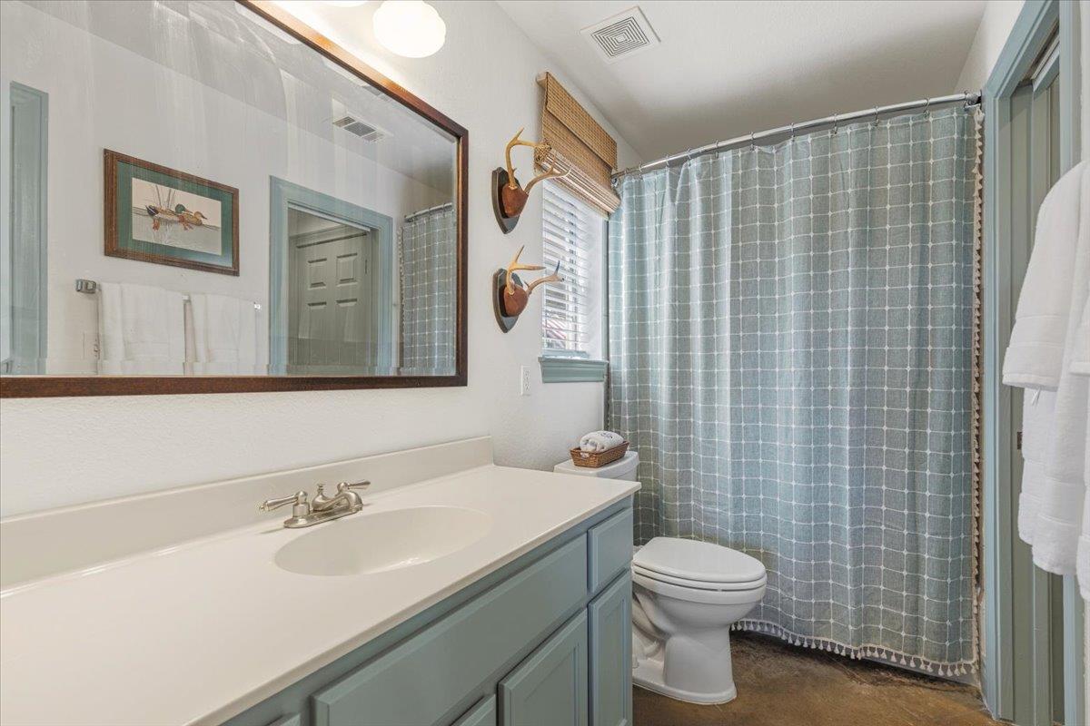10605 Lake Beach Drive Dripping Springs TX 78620