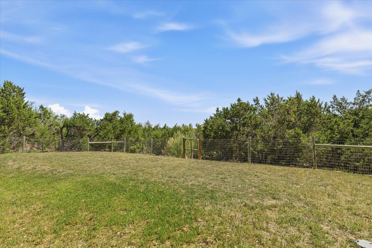 10605 Lake Beach Drive Dripping Springs TX 78620
