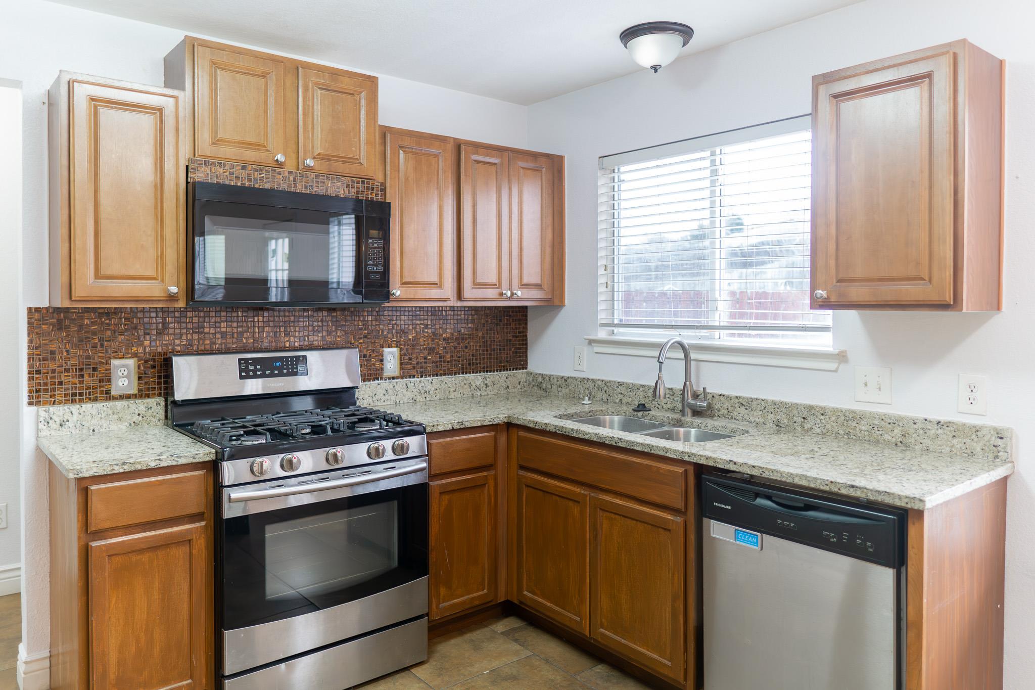 245 Peppergrass Cove Kyle TX 78640
