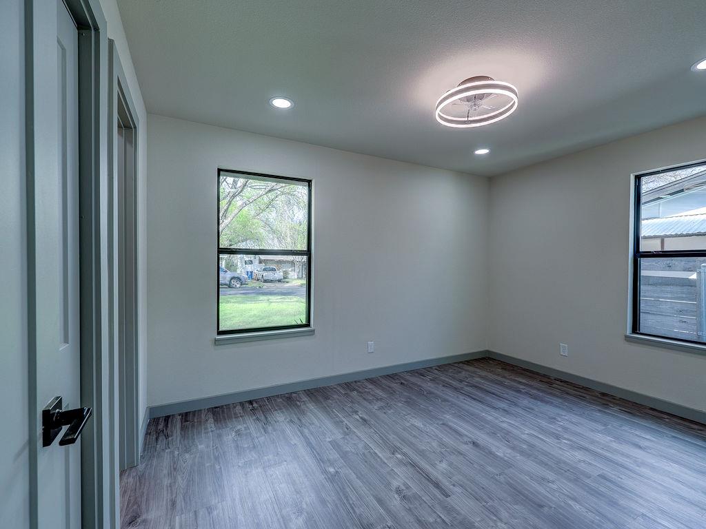 1513 Cloverleaf Drive Austin TX 78723