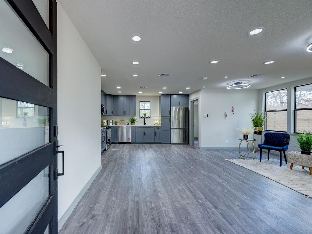 1513 Cloverleaf Drive Austin TX 78723