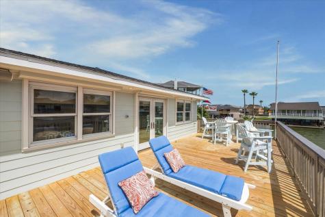 1226 Oahu Drive Galveston TX 77554