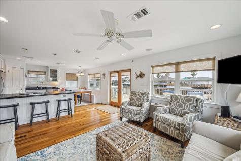 1226 Oahu Drive Galveston TX 77554