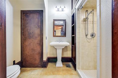 807 Colorado Drive Smithville TX 78957