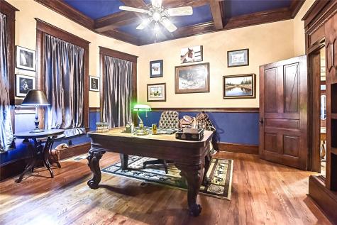 807 Colorado Drive Smithville TX 78957