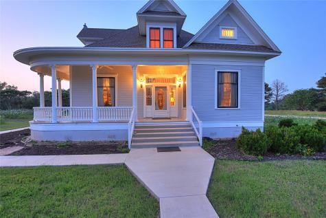 807 Colorado Drive Smithville TX 78957