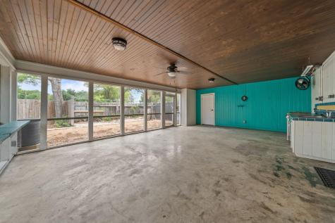 2507 Western Trails Boulevard Austin TX 78745