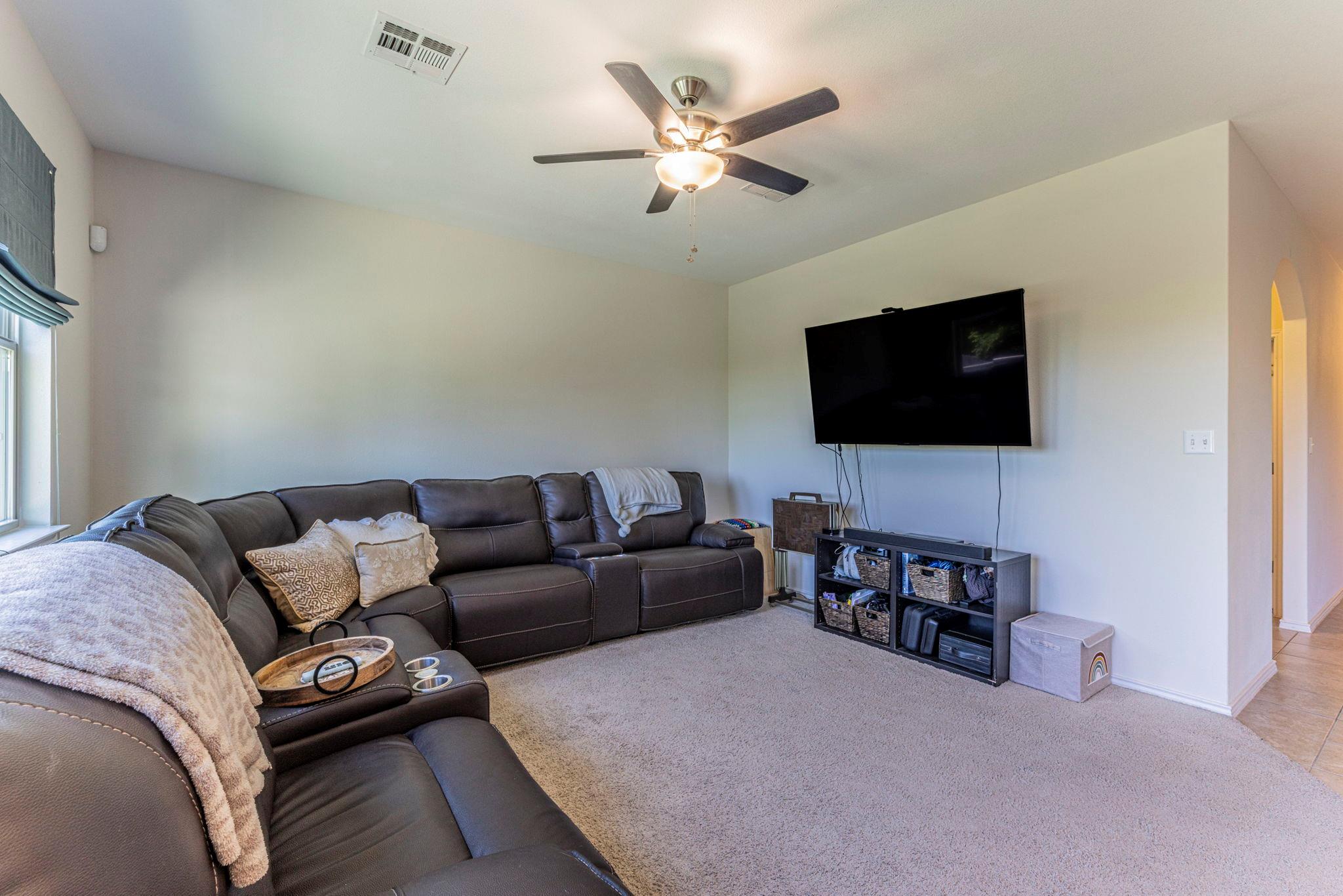 20205 Navarre Terrace Pflugerville TX 78660