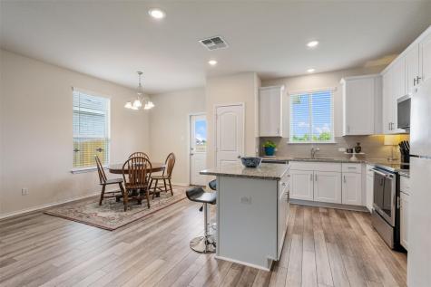 225 Gunther Way Taylor TX 76574