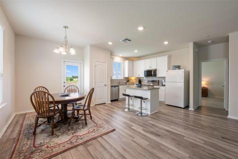 225 Gunther Way Taylor TX 76574