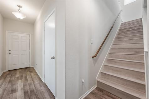 225 Gunther Way Taylor TX 76574