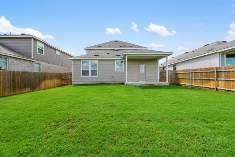 225 Gunther Way Taylor TX 76574