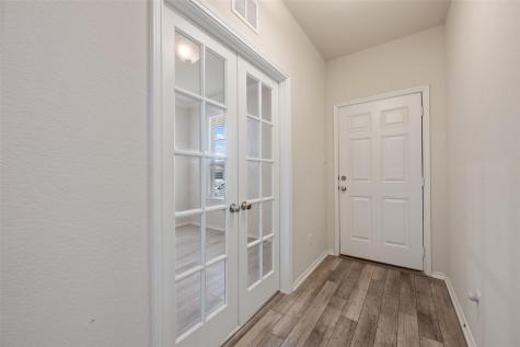 225 Gunther Way Taylor TX 76574