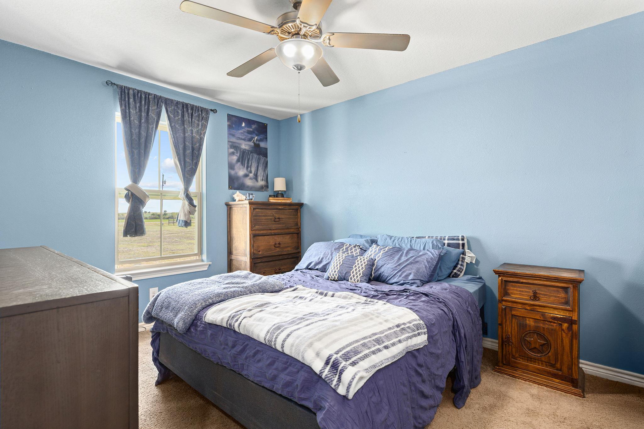 4846 County Road 327 Granger TX 76530