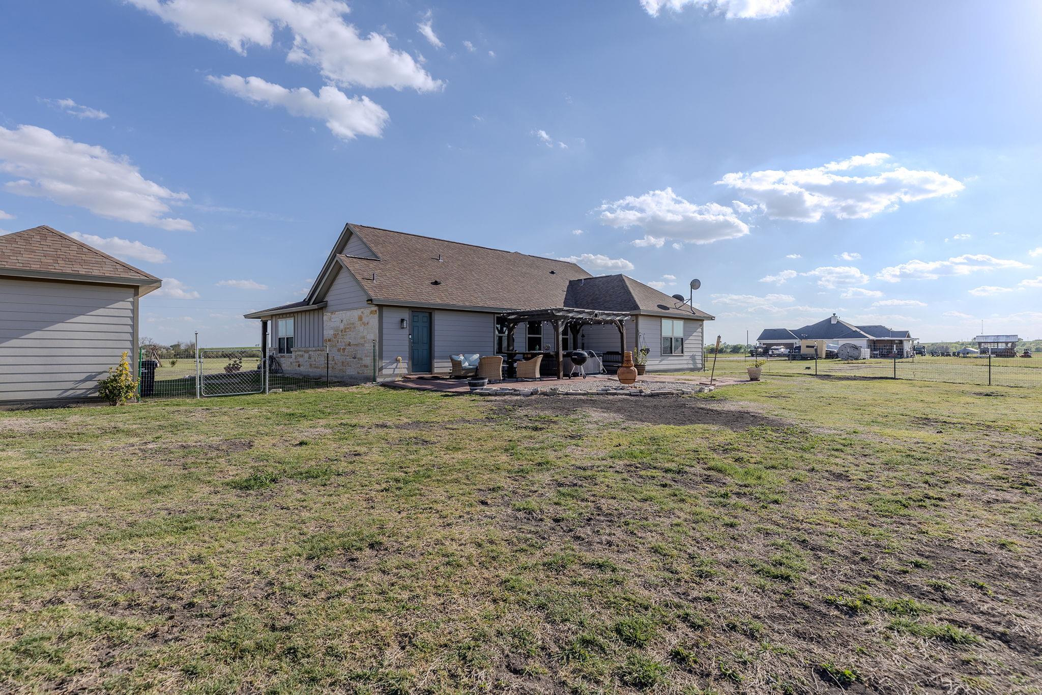 4846 County Road 327 Granger TX 76530