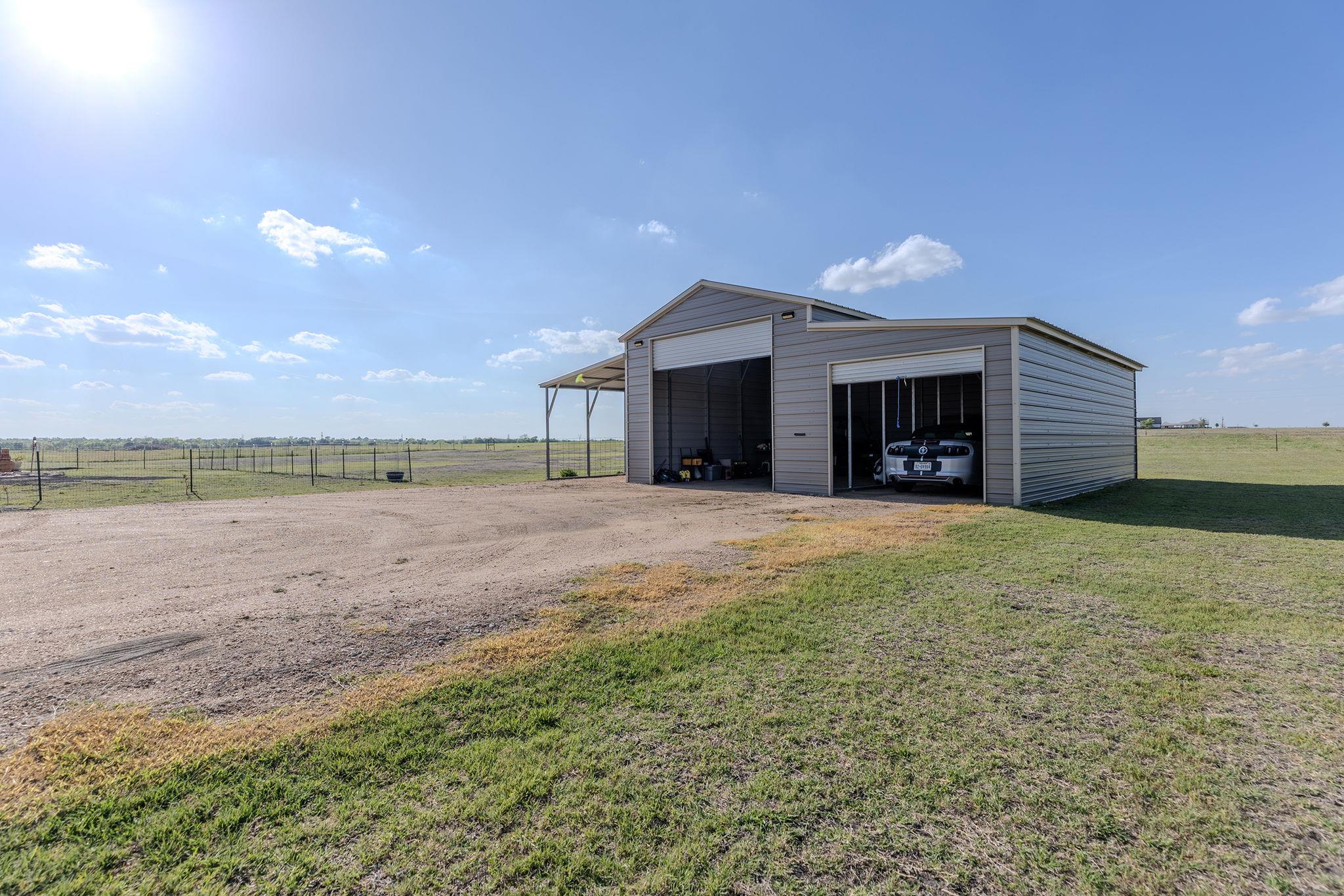 4846 County Road 327 Granger TX 76530