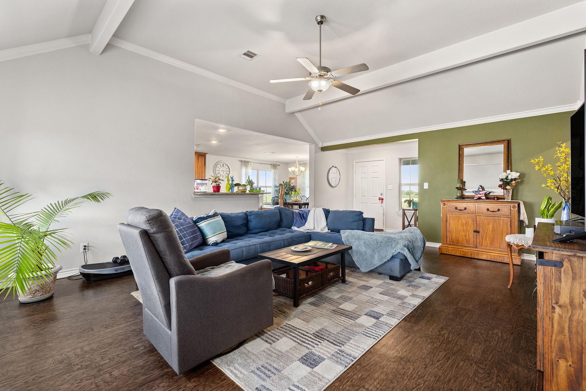 4846 County Road 327 Granger TX 76530
