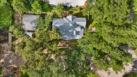 710 Gresham Street Smithville TX 78957