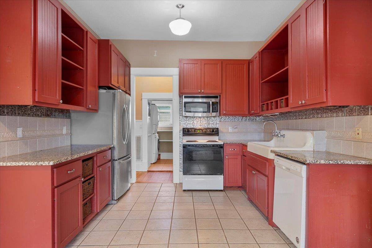 710 Gresham Street Smithville TX 78957
