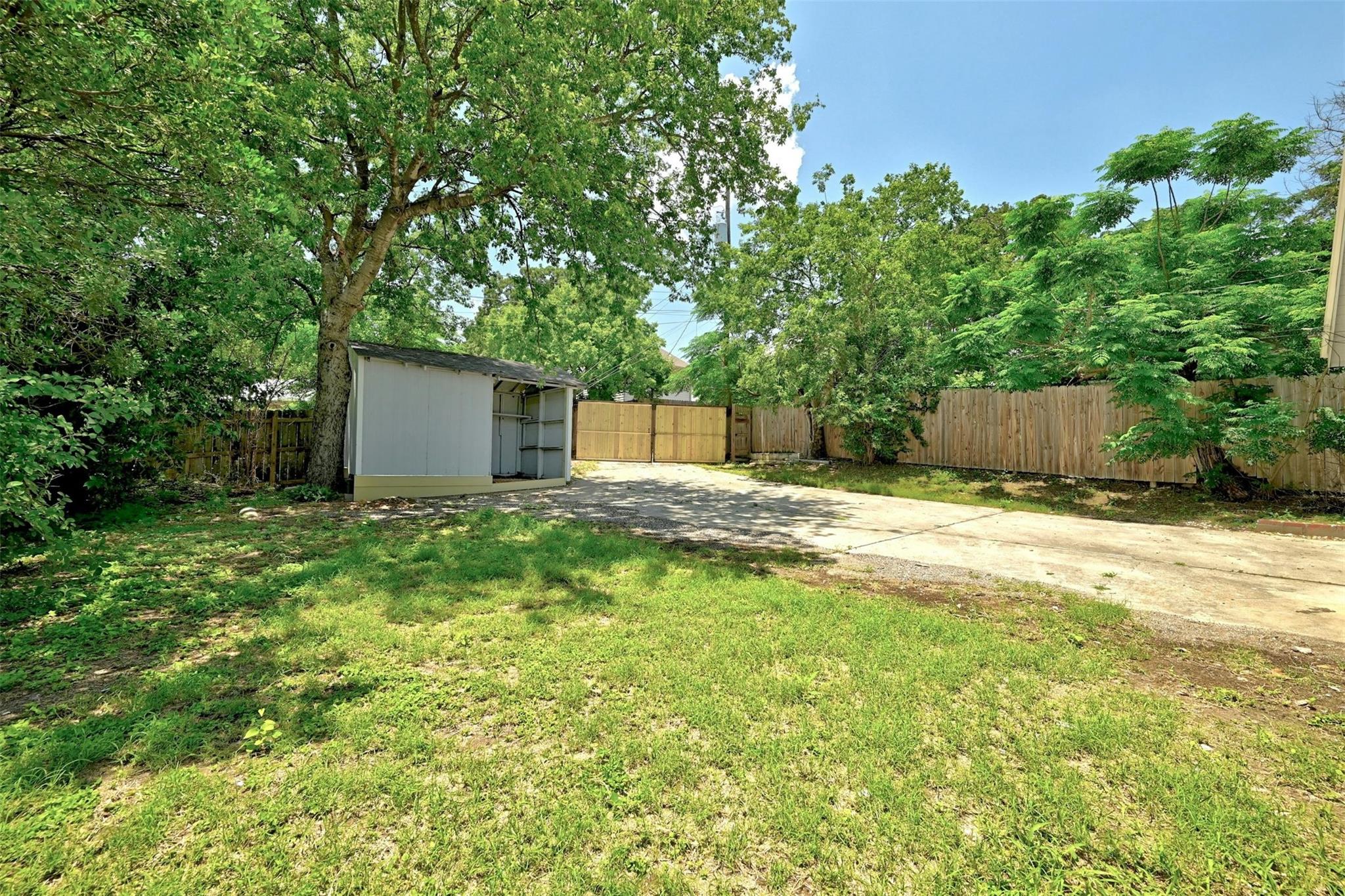 1200 Walnut Avenue Austin TX 78702