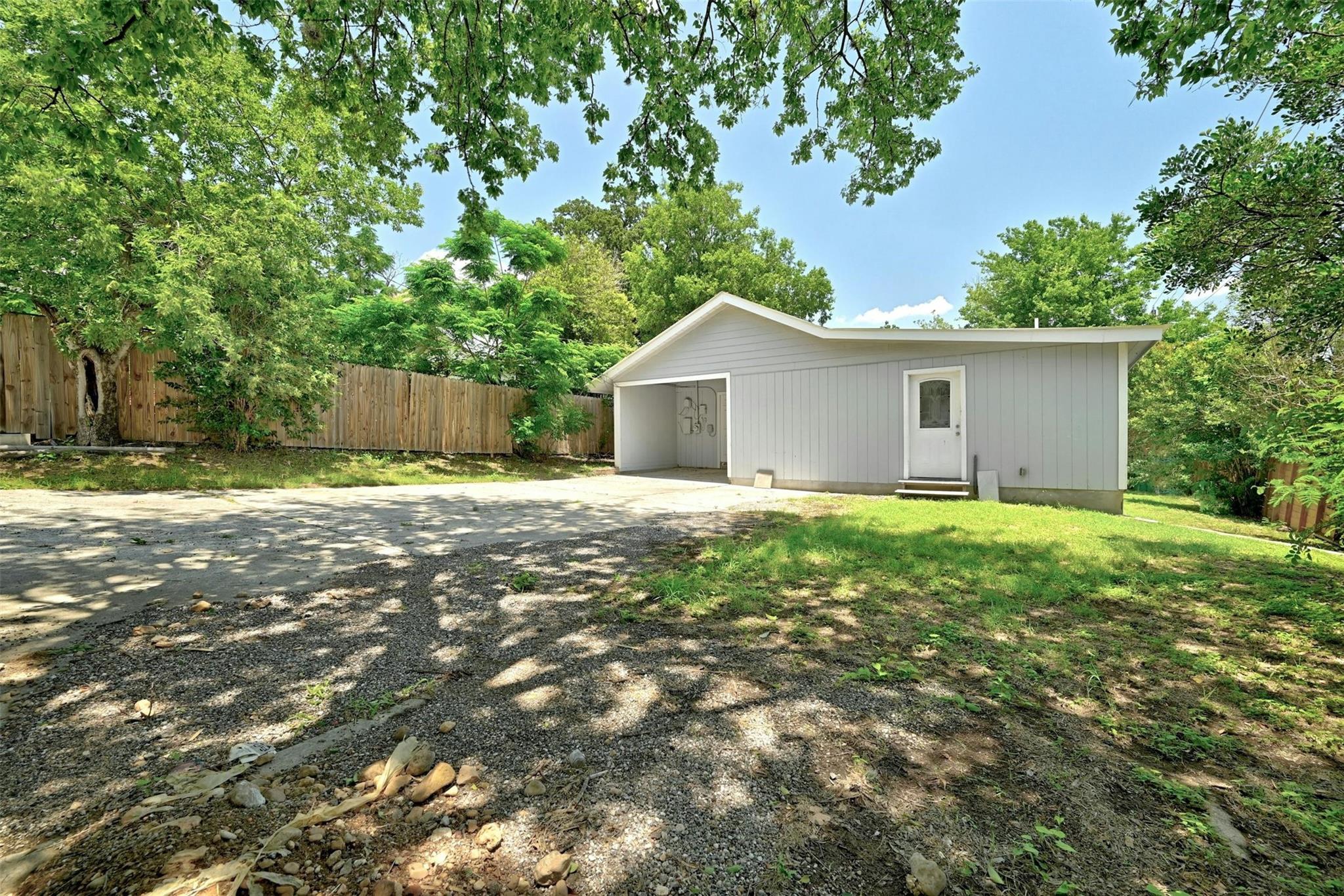1200 Walnut Avenue Austin TX 78702