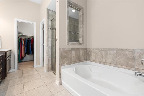 304 Miracle Rose Way Liberty Hill TX 78642