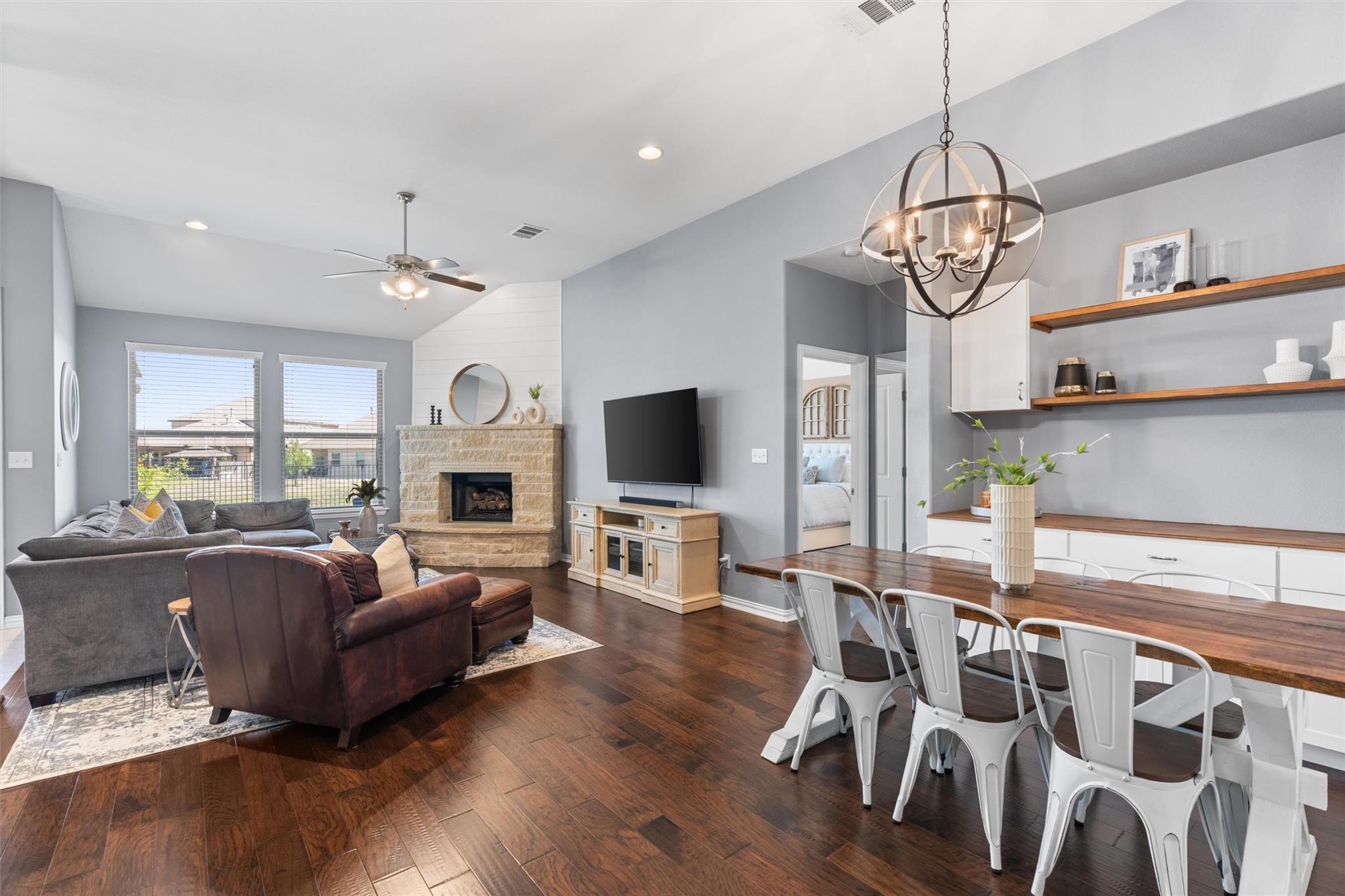 304 Miracle Rose Way Liberty Hill TX 78642