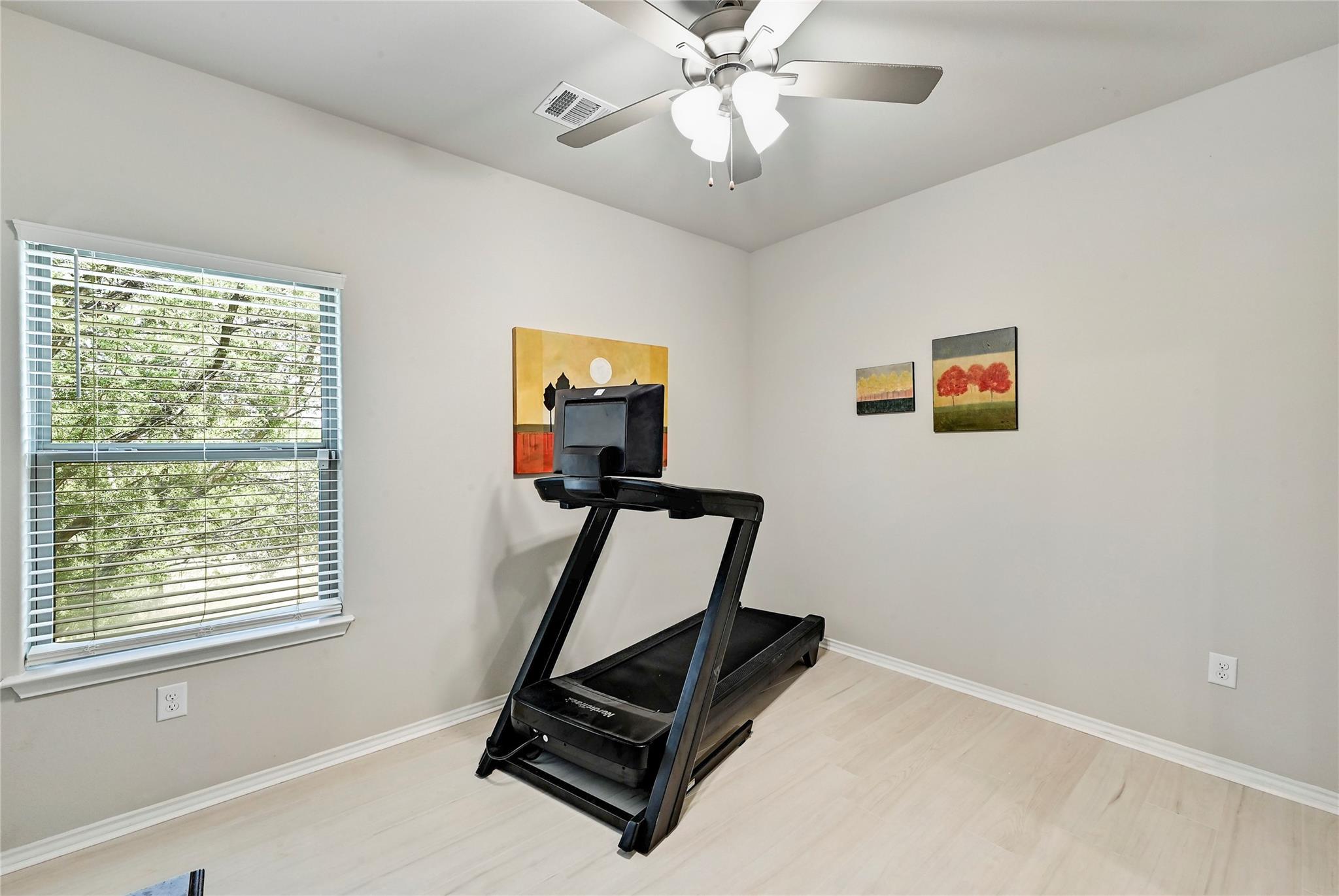1302 Ponderosa Bend Horseshoe Bay TX 78657