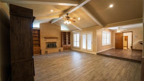 2105 Yokley Road Rockdale TX 76567