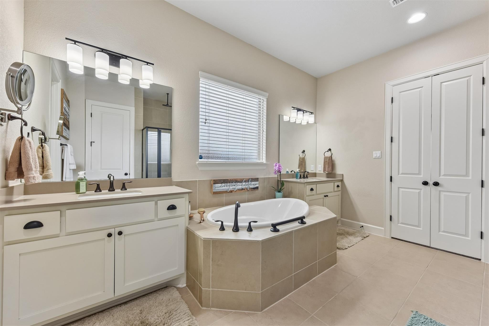 104 Skylark Lane Hutto TX 78634