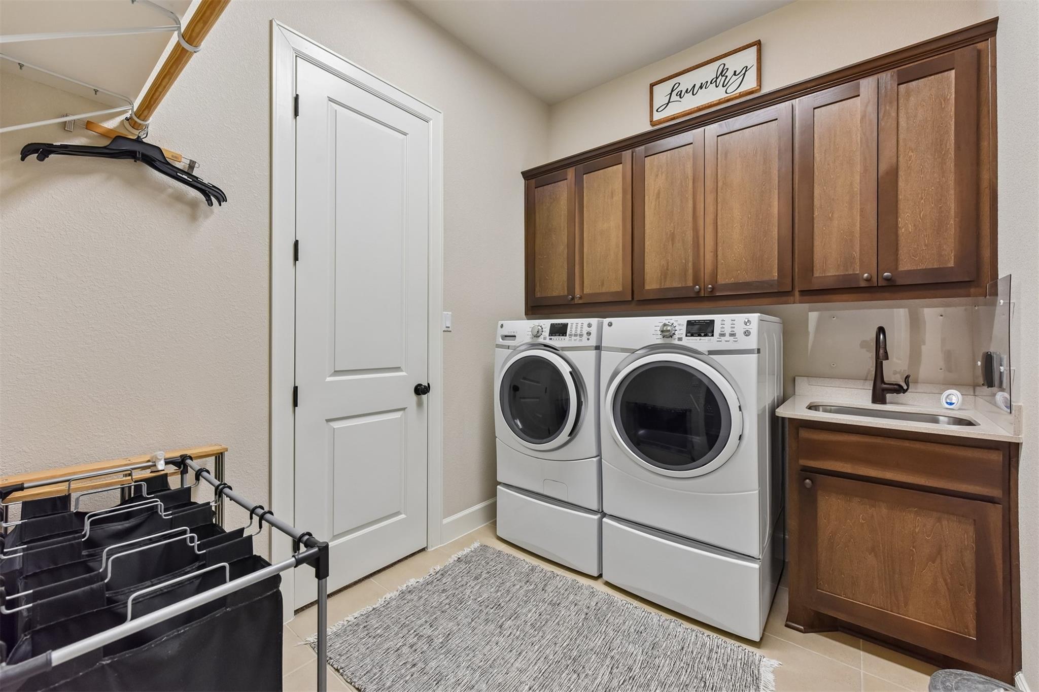 104 Skylark Lane Hutto TX 78634