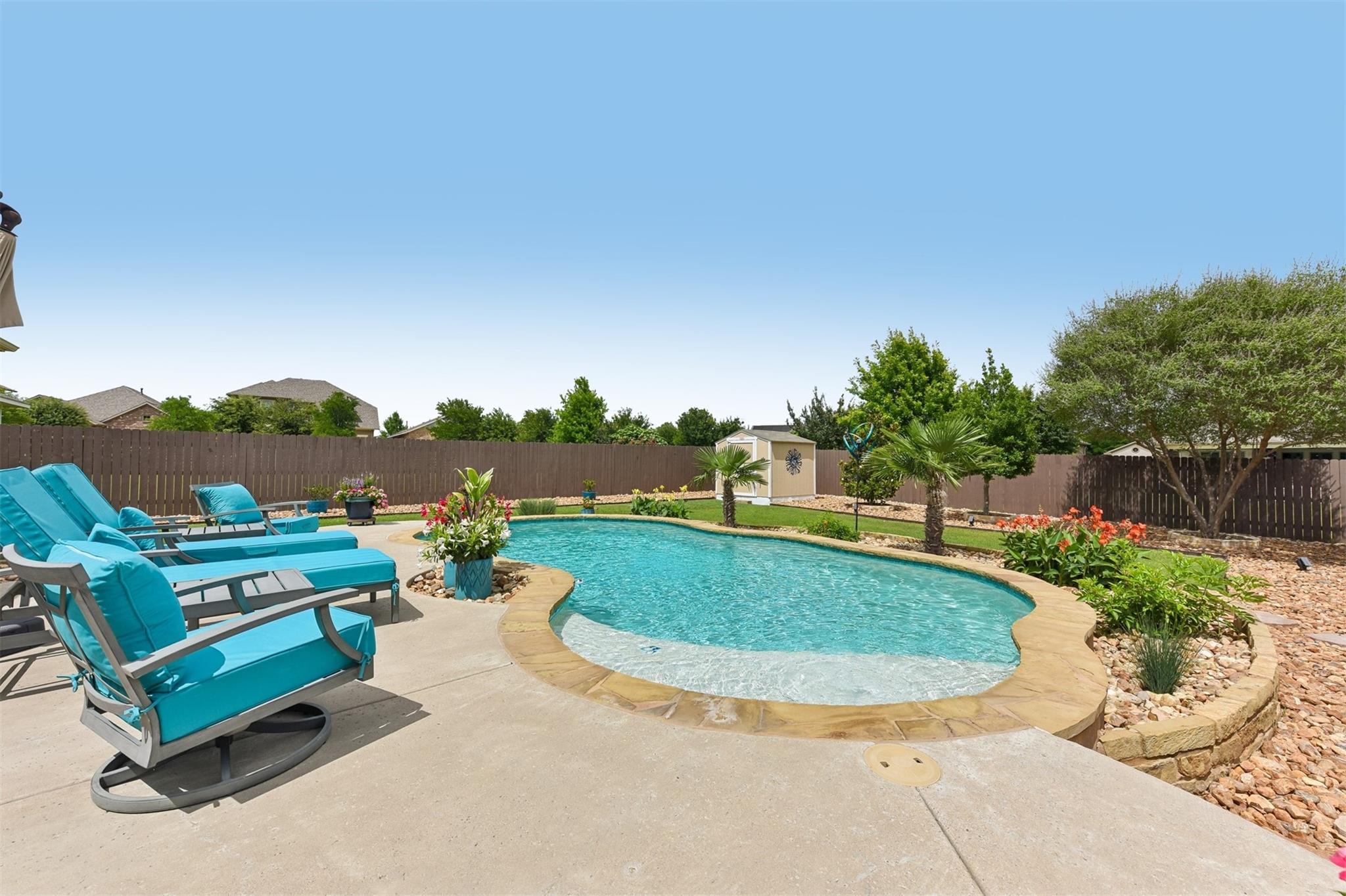 104 Skylark Lane Hutto TX 78634