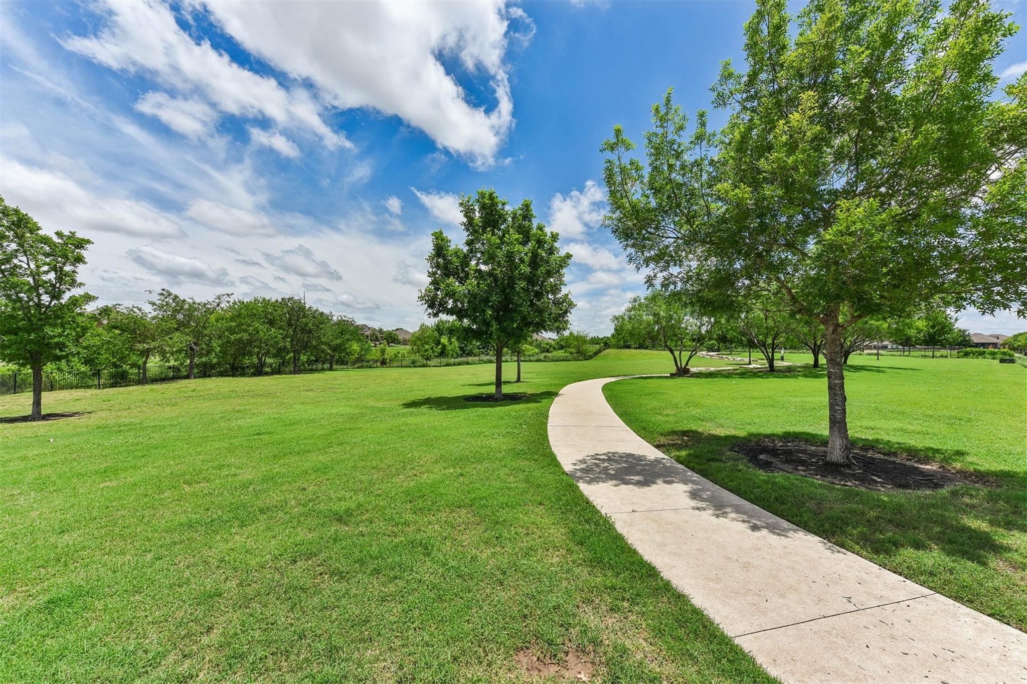 104 Skylark Lane Hutto TX 78634