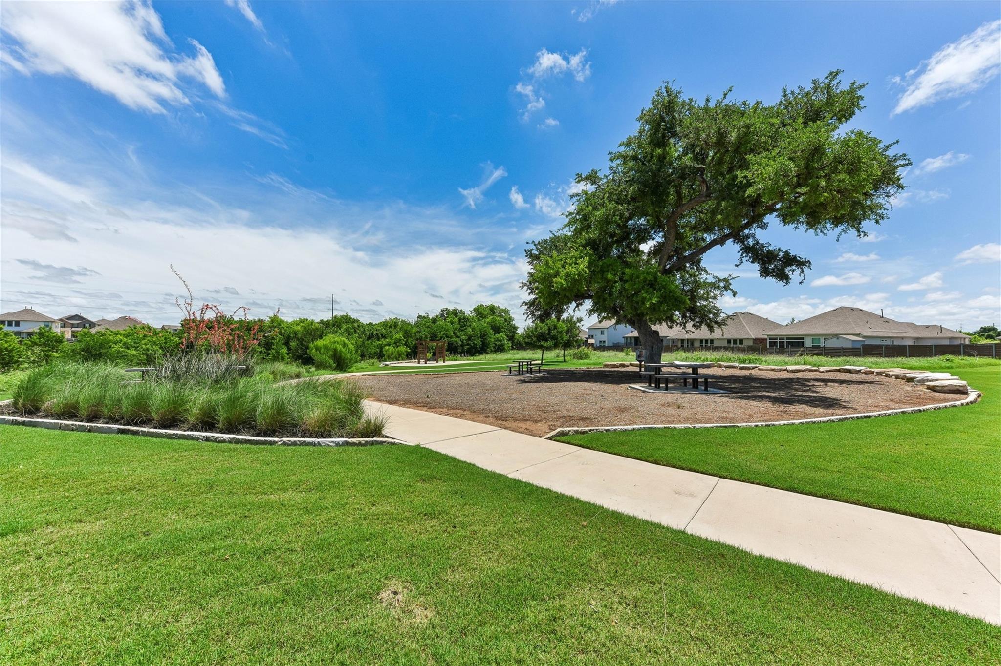104 Skylark Lane Hutto TX 78634