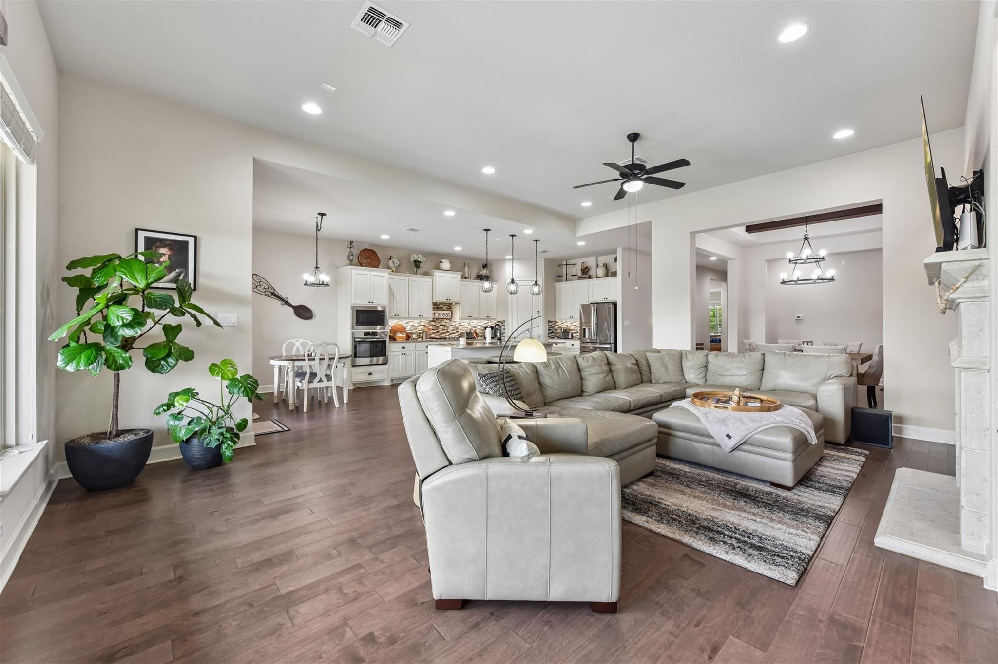 104 Skylark Lane Hutto TX 78634