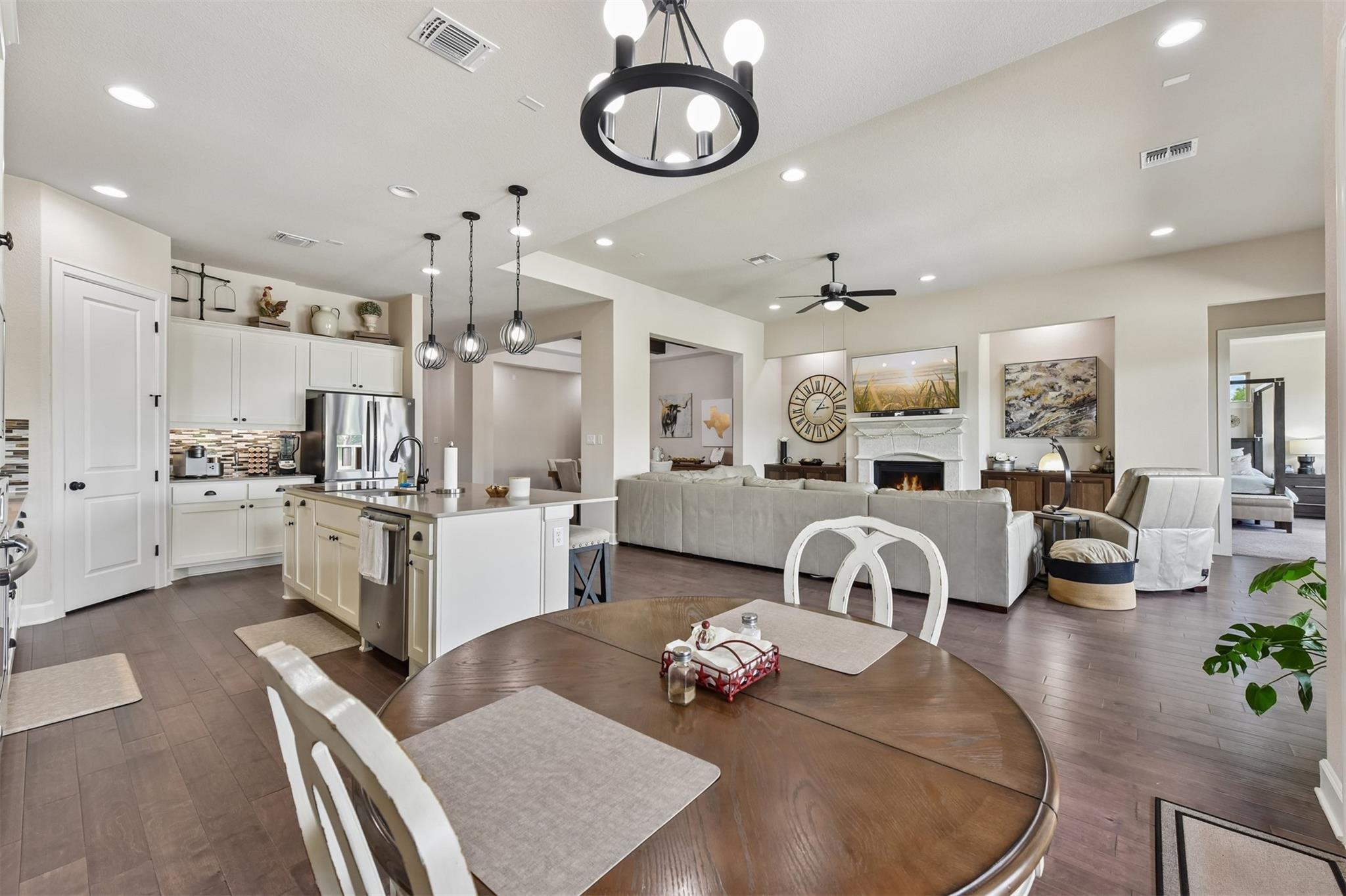 104 Skylark Lane Hutto TX 78634