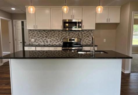 709 W Evans Street Hearne TX 77859