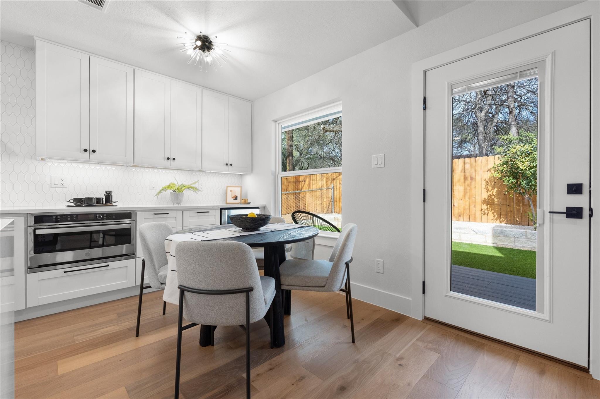2404 Monarch Drive Austin TX 78748