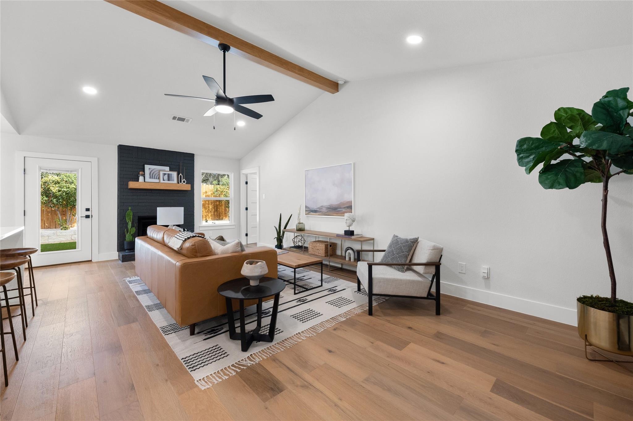 2404 Monarch Drive Austin TX 78748